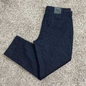 NWT Banana Republic Jeans Blue Cropped